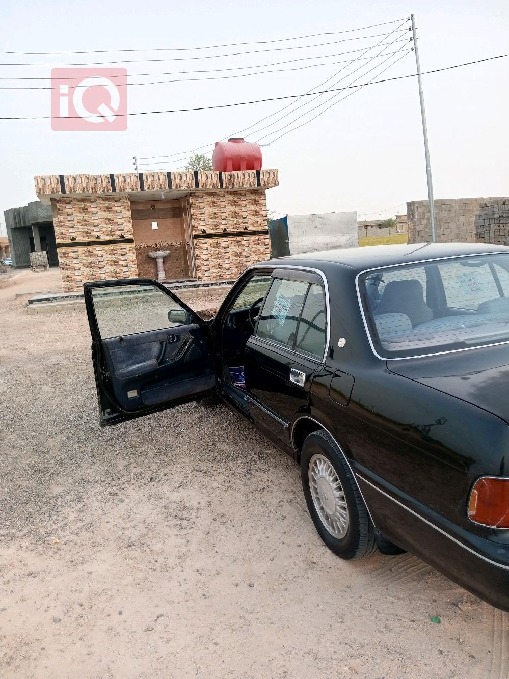 تۆیۆتا کراون
